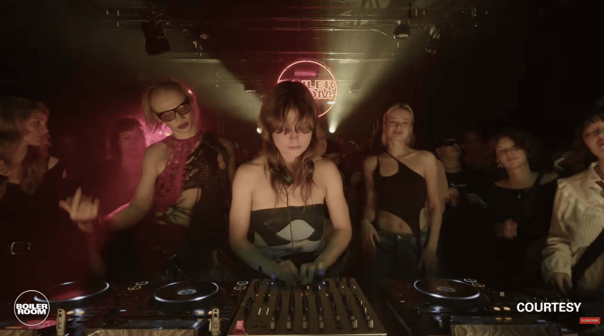 DJ Courtesy